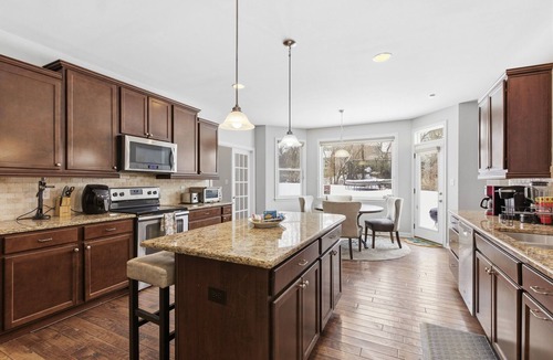 Maxwell House | Spacious 6BR Home - Easy Access To Geist Reservoir