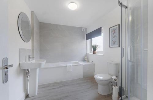 South Shields House | Spacious! 6BR in Beach Road