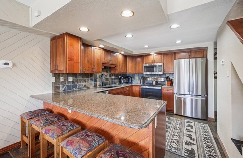 Peak 9 Condo | Spacious 6BR in Breckenridge with great views at Beaver Run Black Diamond Penthouse!