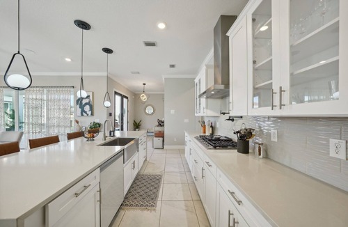 Wesley Chapel House | Spacious 7-bedroom Luxury Home with Pool, EV Charge