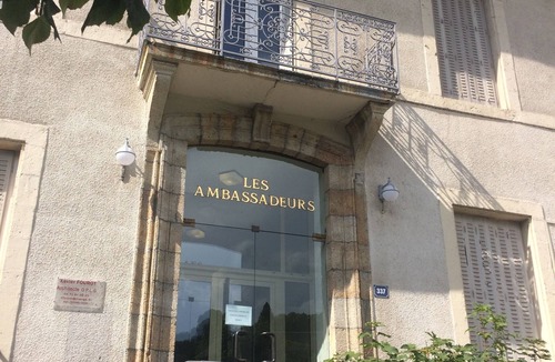La Bourboule Apartment | Spacious 78m2 apartment in the center, balcony for up to 6 people