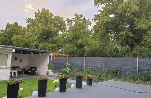 Dohren-Wulfel House | Spacious 8-bedroom house in wonderful Hannover with WiFi near the fair.
