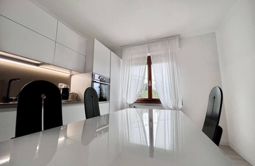 Menaggio House | Spacious 95 sqm newly renovated vacation home with breathtaking views