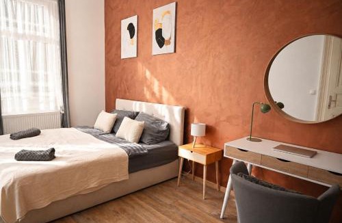 Andel Apartment | Spacious 95m2 Riverside Apartment Zborovska Prague Smichov