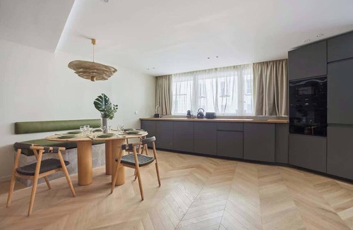 Necker Apartment | Spacious AC flat Luxembourg St Germain des près