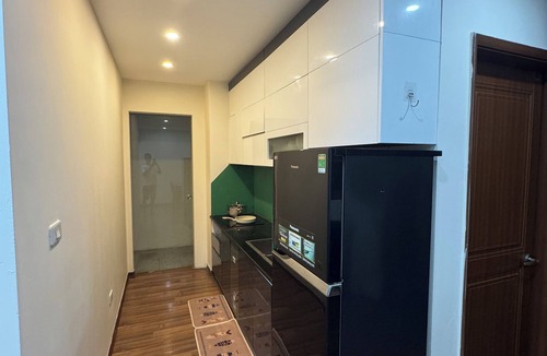 Bai Chay Apartment | Spacious accommodation located near the city center.