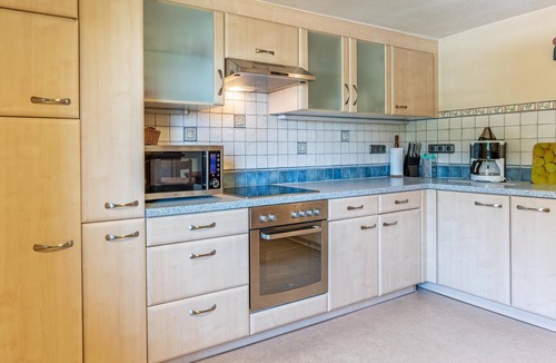 Itter Apartment | Spacious accommodation, 1.2 km to the ski lift