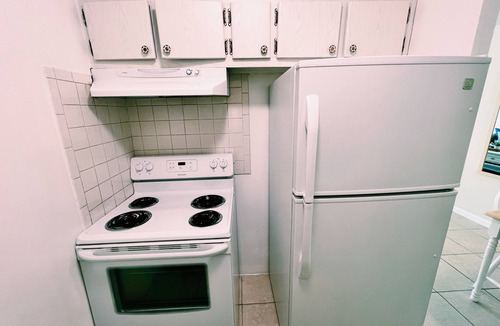 Jensen Beach Apartment | Spacious & affordable 1 Bedroom APT W/Pool - Close to downtown and The Beach