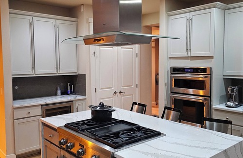 Kent House | Spacious and beautiful 5-bedroom house in marvelous Auburn Lea Hill area with AC