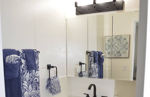 Mira Mesa House | Spacious, And Beautiful Home In San Diego 4 Bedroom Home by RedAwning
