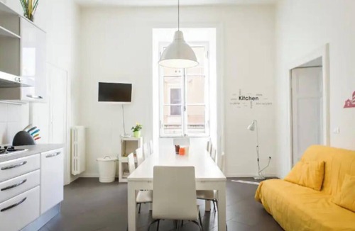 Repubblica Apartment | Spacious and Bright Apartment in the Heart of Rome