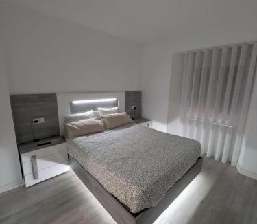 Santutxu Apartment | Spacious and bright downtown apartment in Bilbao