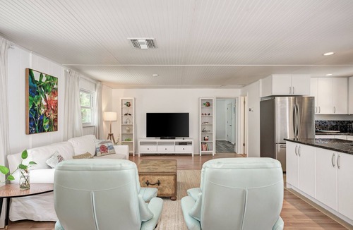 Englewood Apartment | Spacious and bright two bedroom two bath in the perfect location for relaxation!