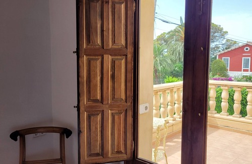 Mutxamel House | Spacious and charming room with private terrace