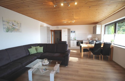 Immerath Apartment | Spacious and comfortably furnished apartment for up to 5 people