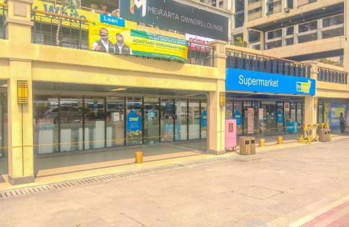 Cikarang Apartment | Spacious and Comfy 2BR with Extra Room at Meikarta Apartment By Travelio