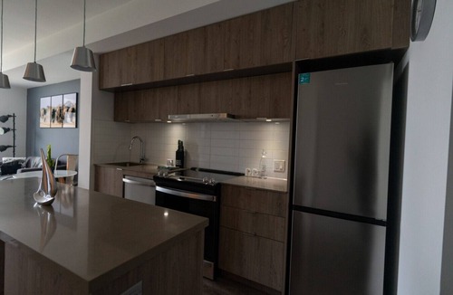 Willowdale Apartment | Spacious and Contemporary 1-Bedroom in Toronto