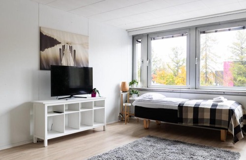 Vantaa Apartment | Spacious and cozy 2-room apartment for 4 in Kaivoksela, Vantaa