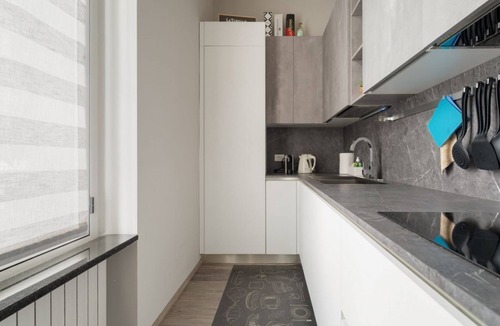Zona Farini Apartment | Spacious and elegant 74m2 apartment, ideal for 4 people, located on the first floor of a building with lift.The accommodation is located in Viale Stelvio, a key and well-connected area that connects the residential and commercial area of ​Viale Zara