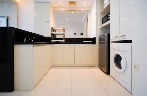 Surabaya Apartment | Spacious And Homey 2Br At The Via And The Vue Apartment
