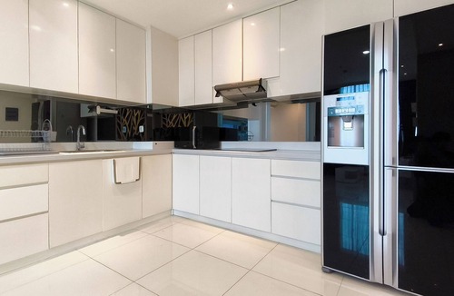 Surabaya Apartment | Spacious And Lavish 4Br At The Via And The Vue Ciputra World Apartment