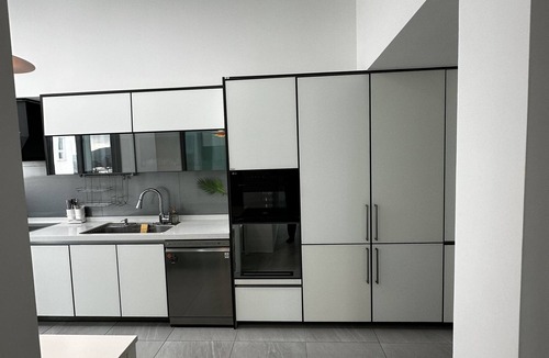 Seongsan House | Spacious and Luxurious Home near Seongsan Ilchulbong/Aquaplanet/Udo