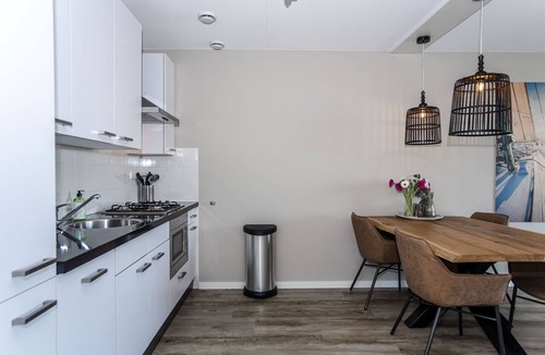 Merenwijk Apartment | Spacious and luxurious first flloor apartment with balcony- Kaag (12)