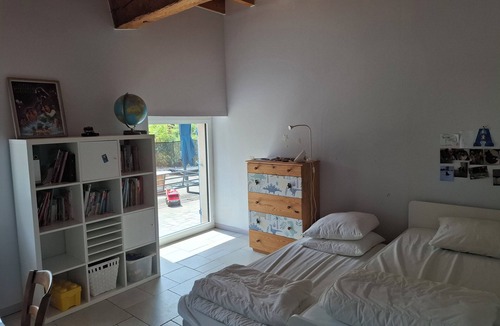 Civrieux House | Spacious and Modern House in the Heart of the Dombes, Near Lyon + Swimming Pool