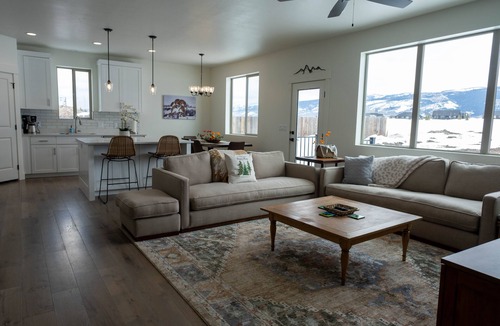 Driggs House | Spacious and Modern Teton Valley Home