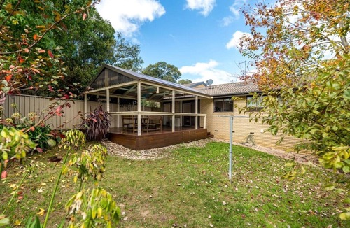 Cook Apartment | Spacious and Restful Holiday Home with Backyard
