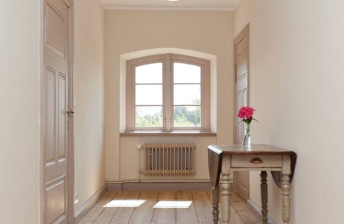 Lexow Apartment | Spacious and stylish in the monument to the Müritz, near the lake and golf course
