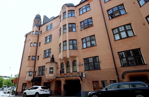 Kluuvi Apartment | Spacious and stylish one-bedroom apartment in Helsinki city center (ID 7448)
