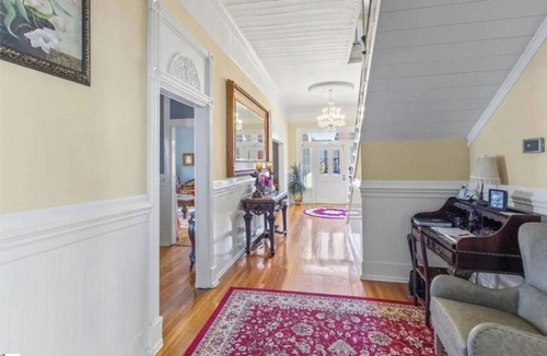 Anderson House | Spacious Anderson Home | King Bed and Private Yard