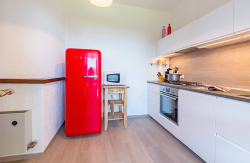 Padenghe sul Garda Apartment | Spacious apartment in a residence with swimming pool