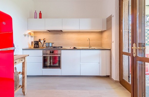 Padenghe sul Garda Apartment | Spacious apartment in a residence with swimming pool