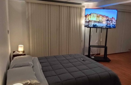 Venustiano Carranza Apartment | Spacious Apartment in CDMX 2nd floor, 5 minutes from GNP Stadium and Gate 6!