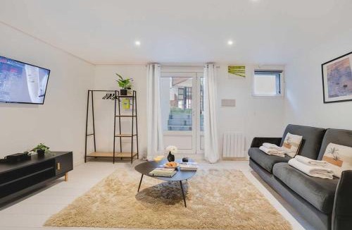 Le Kremlin-Bicetre Apartment | Spacious apartment-2BR-4P