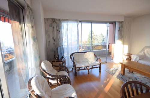 Evian-les-Bains Apartment | Spacious apartment with lake view in Évian-les-Bains