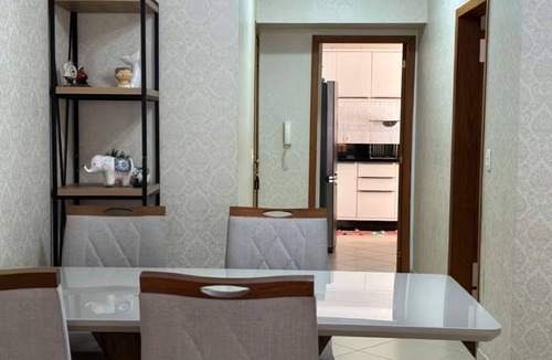 Andorinha Apartment | Spacious apartment 160m from the beach, 3 bedrooms, barbecue.