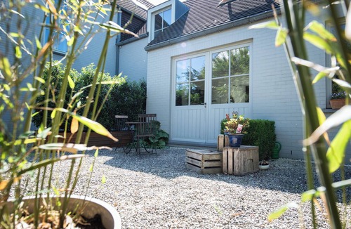 Beauvechain Apartment | Spacious apartment with hotel service. Close to Leuven. Sauna and breakfast available!