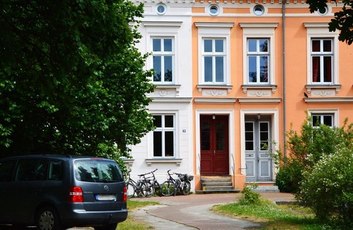 Steintor-Vorstadt Apartment | Spacious apartment centrally and quietly