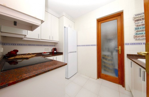 Campos Apartment | Spacious Apartment Near the Beach, Sea Views, Ideal for Families, Terrace