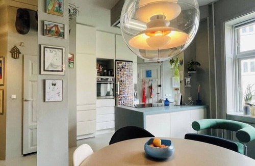 Osterbro Apartment | Spacious apartment for a family of 4 with easy access to metro, grocery, parks