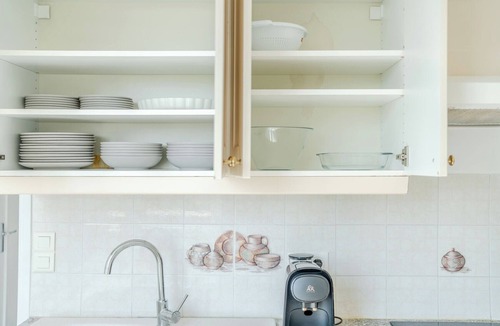 Bron Apartment | Spacious Apartment for 8 People - Bron Grand Clement