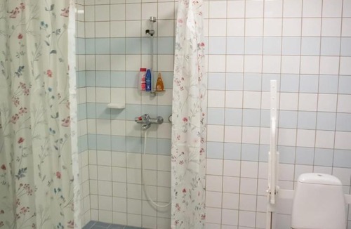 Oulu Apartment | Spacious apartment for eight in a good location