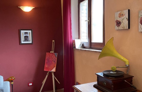 Citta della Pieve Apartment | Spacious apartment fully furnished within a Tuscan Style farmhouse