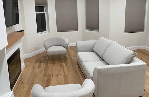 Mount Pleasant Apartment | Spacious apartment in a historic neighborhood, close to National Zoo and metro.