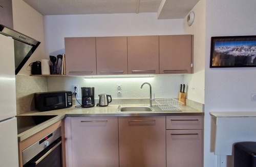 Flaine Apartment | Spacious Apartment in Center of Flaine, Sleeps 6, Near Slopes and Shops