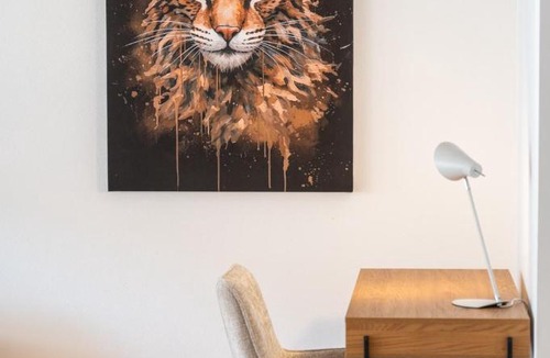 Basel City Centre Apartment | Spacious Apartment in Central Basel near Rhine - Special TOP LUX 24 Apartment, Basel, up to 8 guests