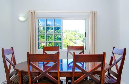 St. George's Apartment | Spacious Apartment Mountain & Sea Views
